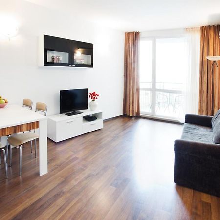 Vilmar Aparthotel Pomorie Exterior foto